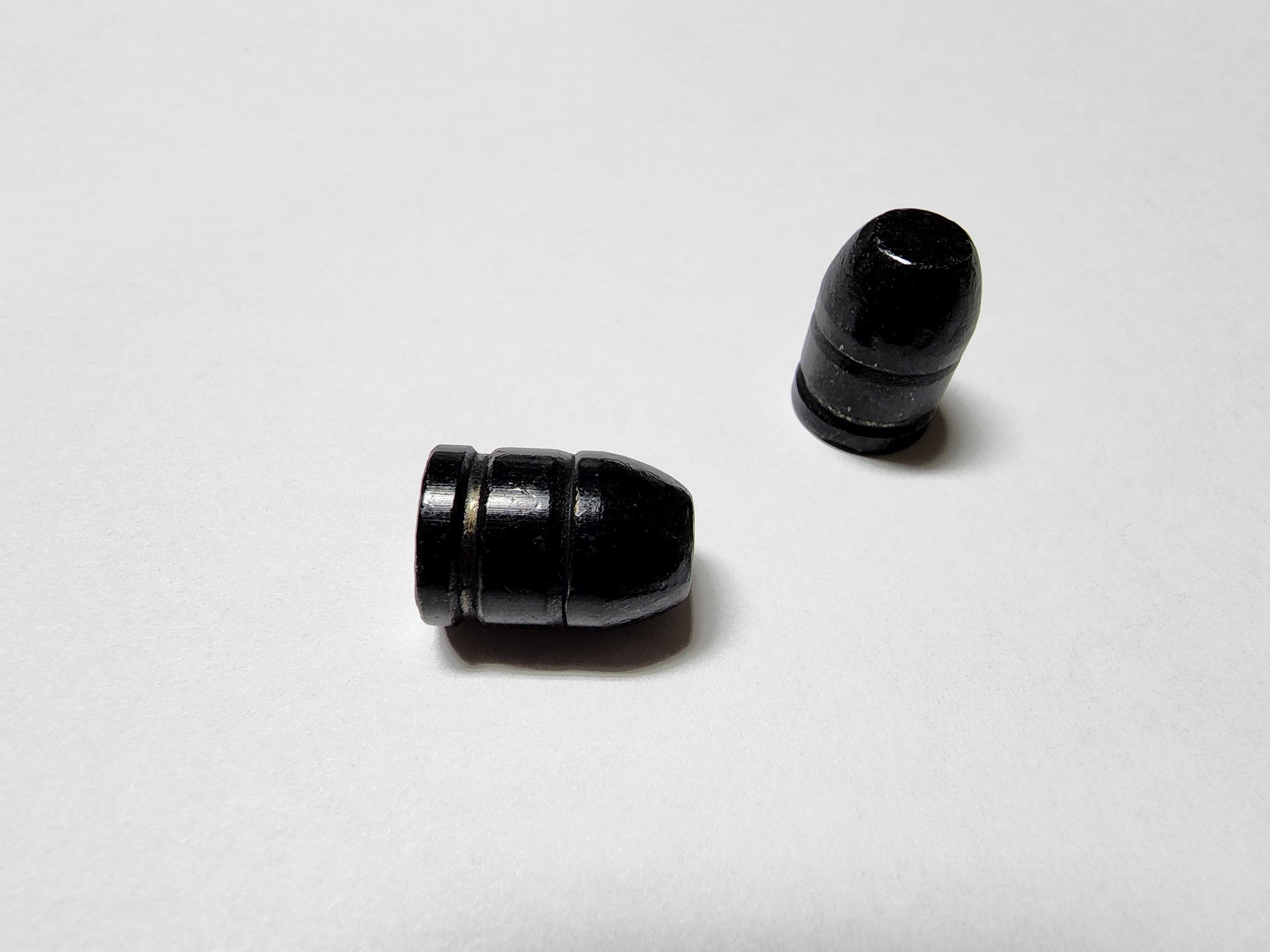.45 Long Colt  250 Grain Round Nose Flat Point - Black Coated